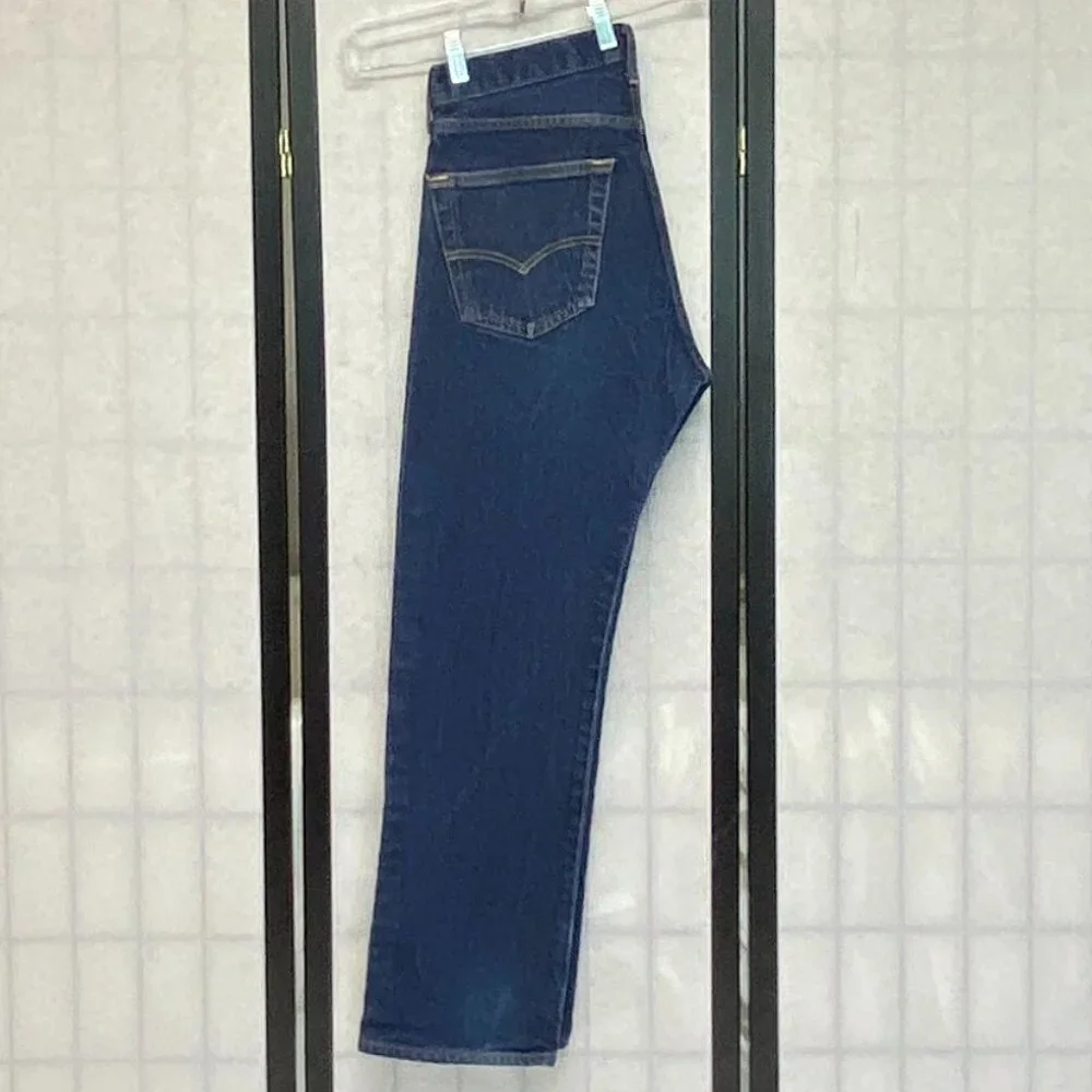 Levis mid rise